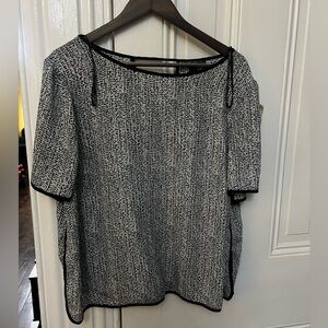 Forever 21 Black and White Boxy Blouse